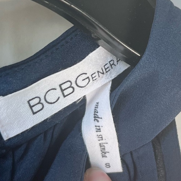 {BCBGeneration} Ruffle Halter Top - Picture 3 of 5